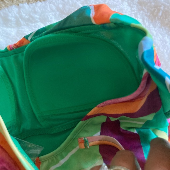 NWT Floral Time and Tru One Piece Swimsuit - Picture 5 of 6